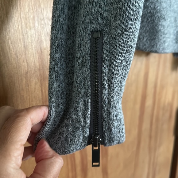 Old Navy XS petite gray jacket - Picture 3 of 7